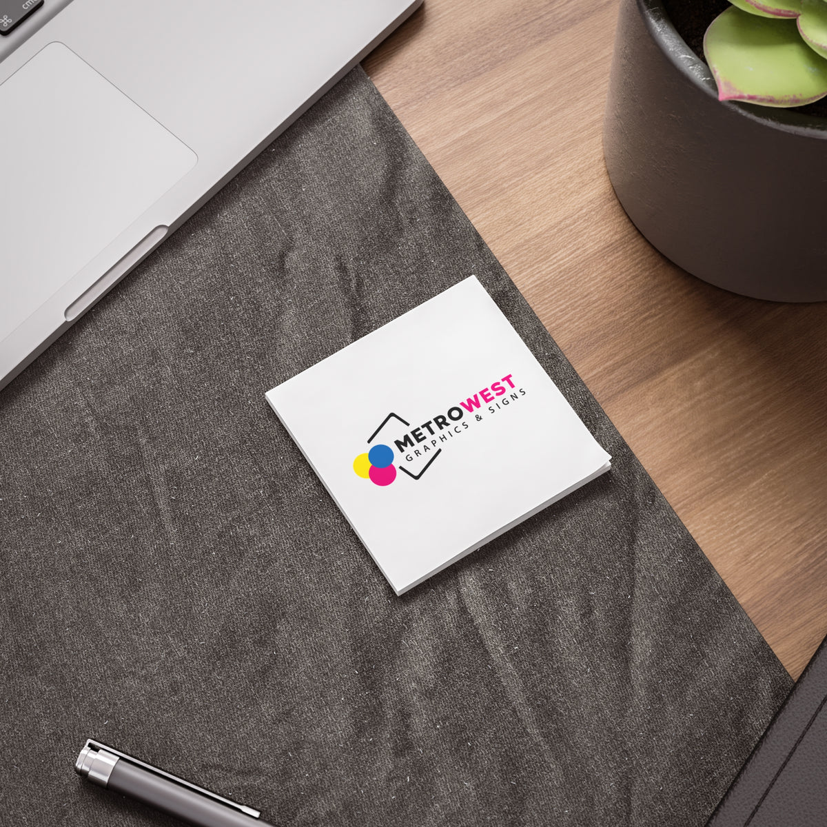 Post-it note pad with custom printed logo