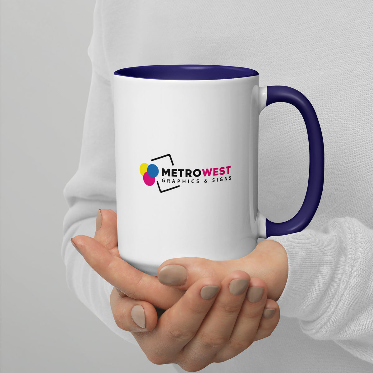 Ceramic mug with colored interior and custom printed logo
